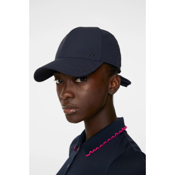 J.Lindeberg W kšiltovka...