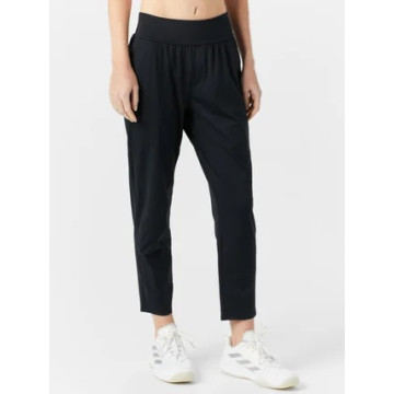 TravisMathew W kalhoty...