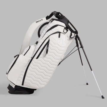 G/FORE bag stand...